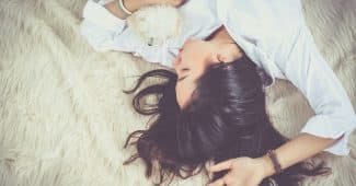 Femme au lit